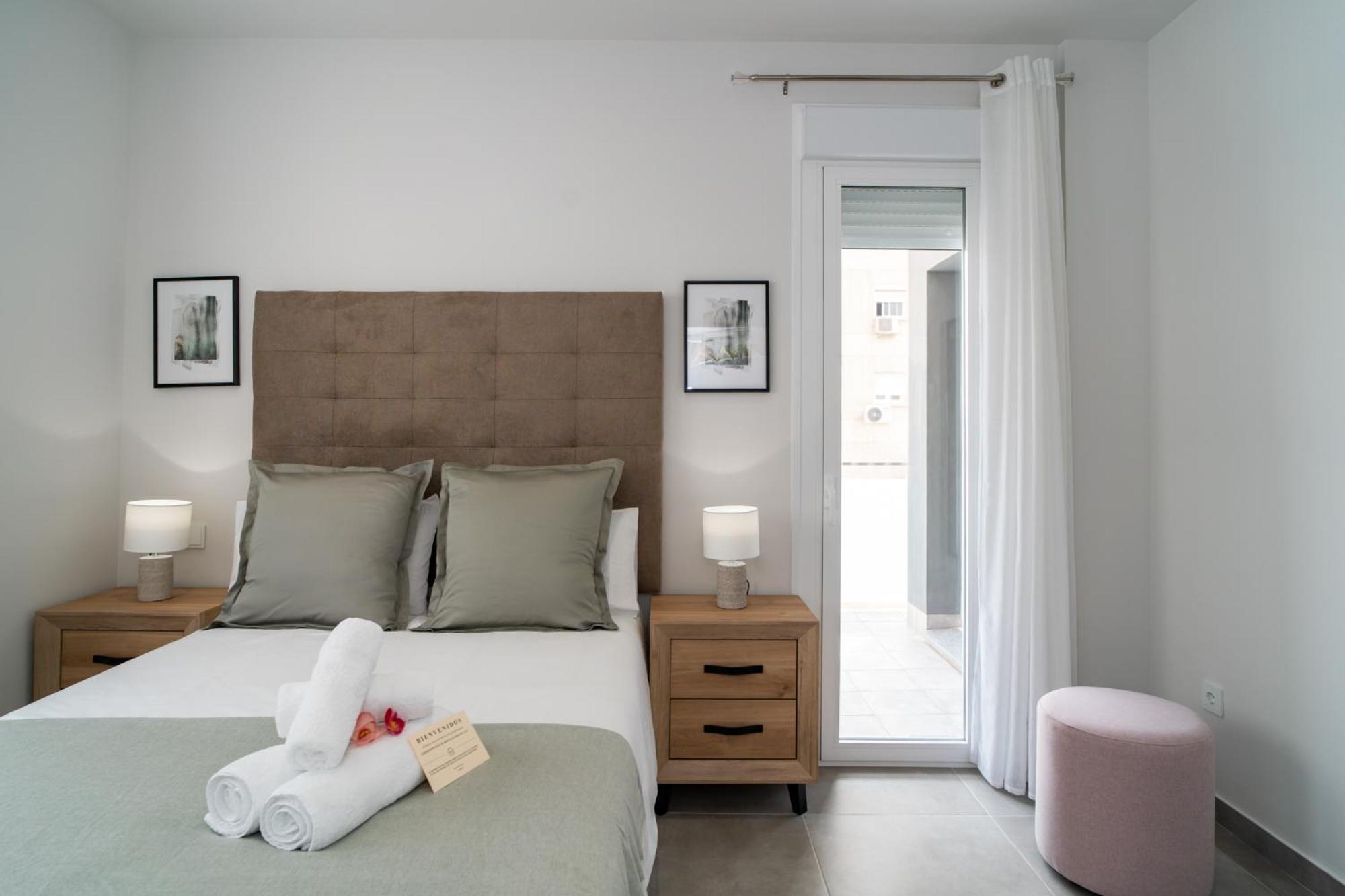 AAC Málaga - Con luz propia, amplio y nuevo! Apartamento Quarto foto