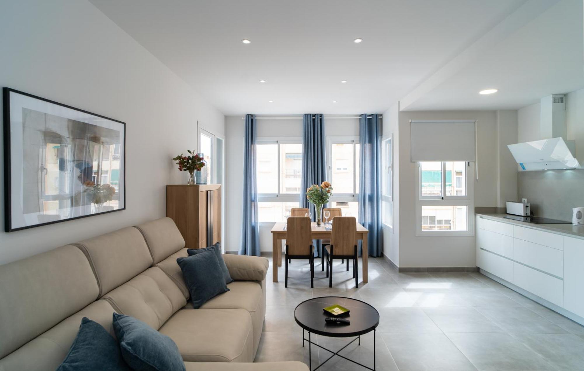 AAC Málaga - Con luz propia, amplio y nuevo! Apartamento Quarto foto