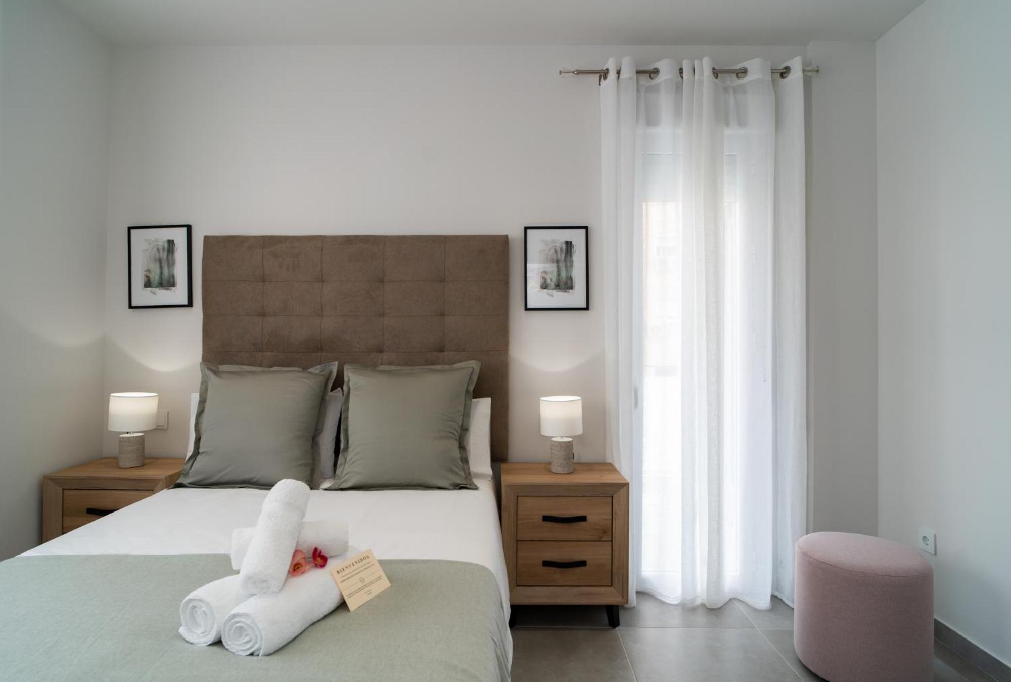 AAC Málaga - Con luz propia, amplio y nuevo! Apartamento Quarto foto